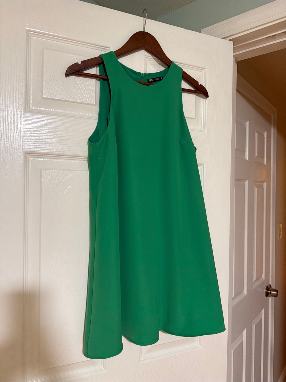 Zara Emerald Green Sleeveless Shift Dress